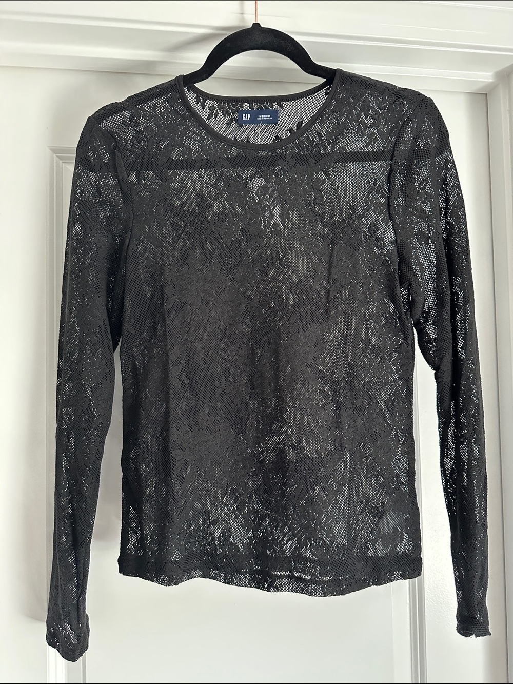 GAP Black Sheer Lace Long-Sleeve Top